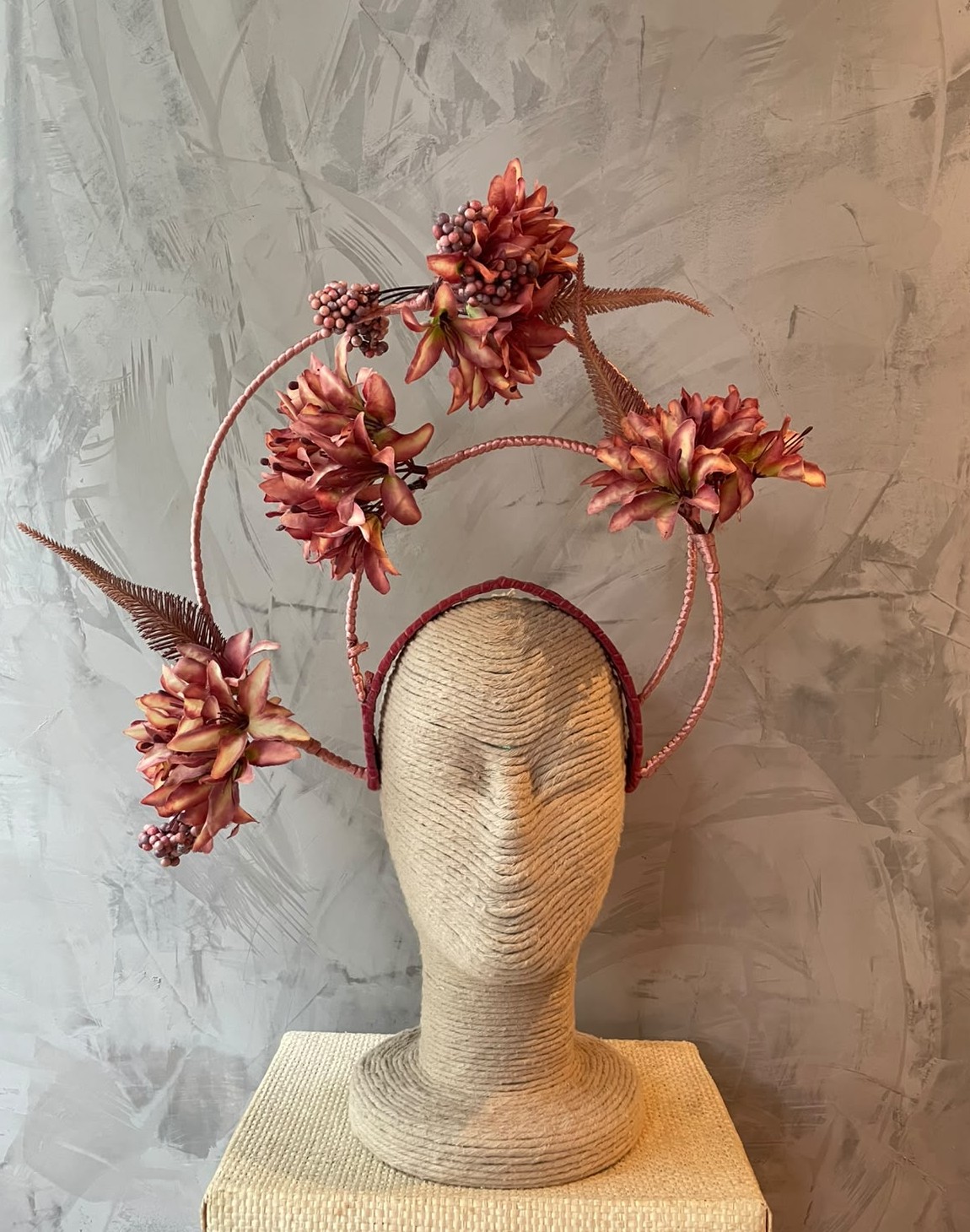 HEADPIECE FLORA